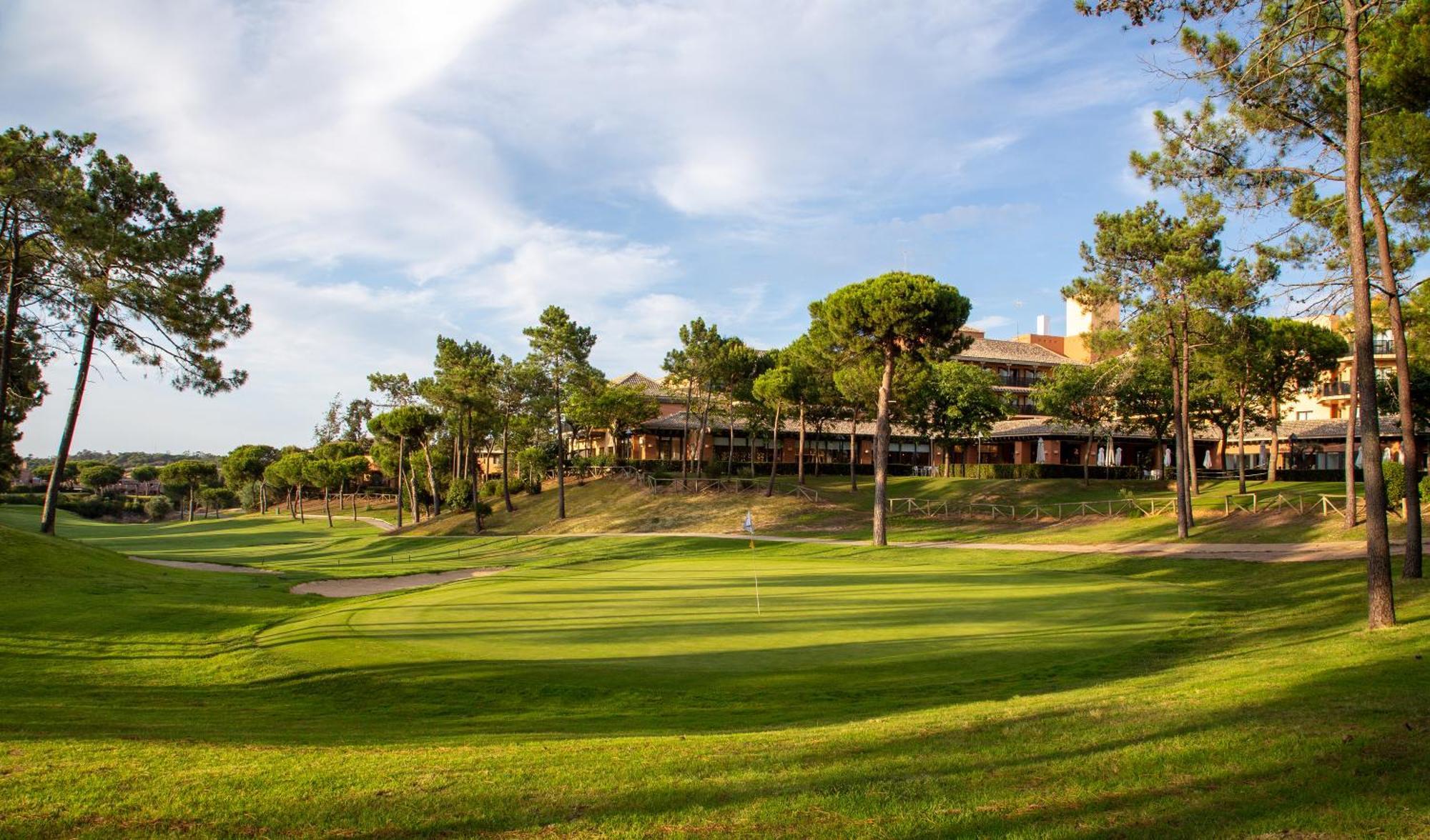 Doubletree By Hilton Islantilla Beach Golf Resort Exterior photo